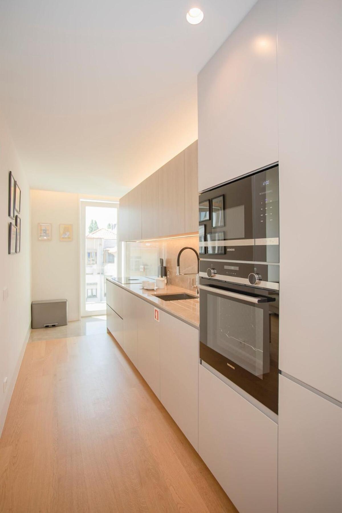 Liiiving In Porto - Crystal Palace Apartment Luaran gambar